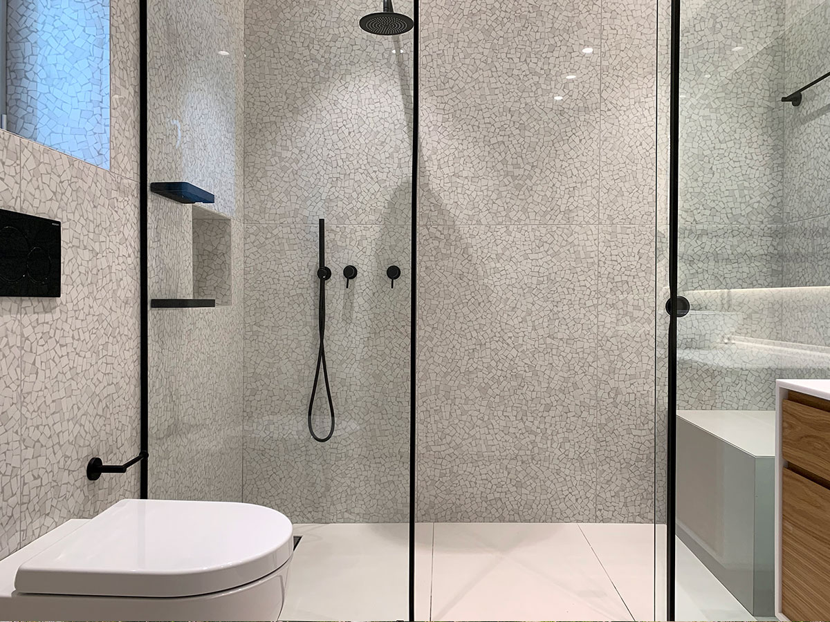 06_MR_bathroom_FULL