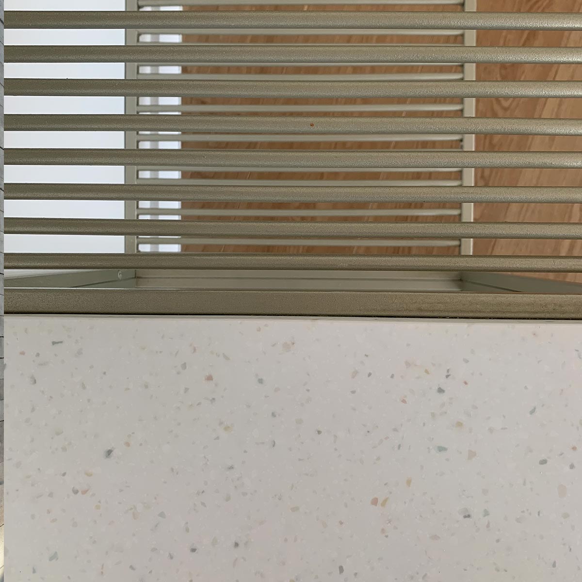 01_MR_details_square