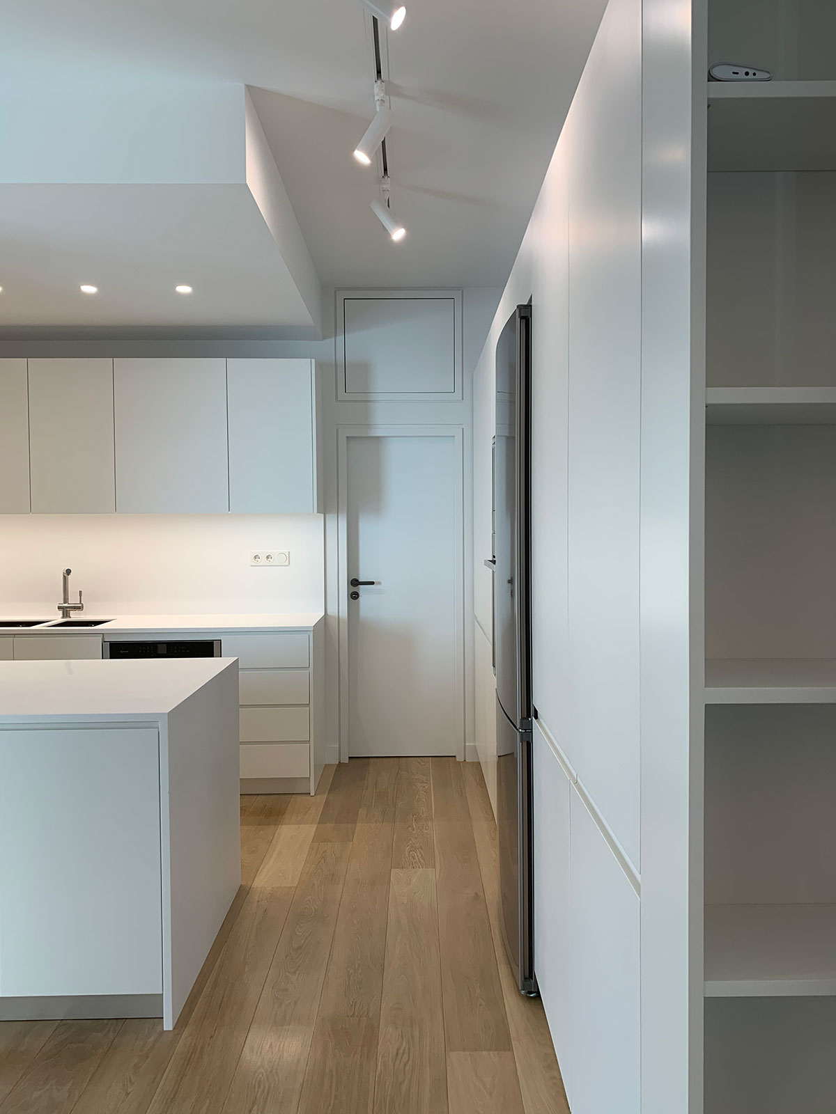 03_MR-kitchen-medium
